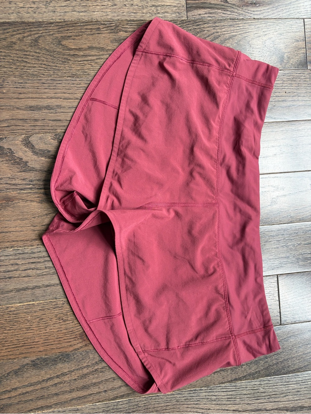 Lululemon Burgundy Athletic Running Shorts Women’s Size 12 Built In Liner